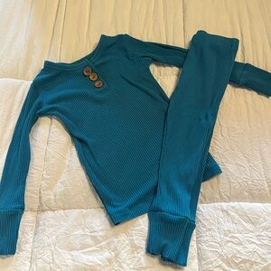 Posh peanut blue ribbed two pice pajamas